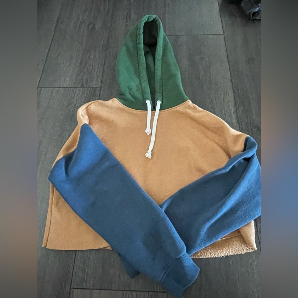 Forever 21 Cropped Hoodie